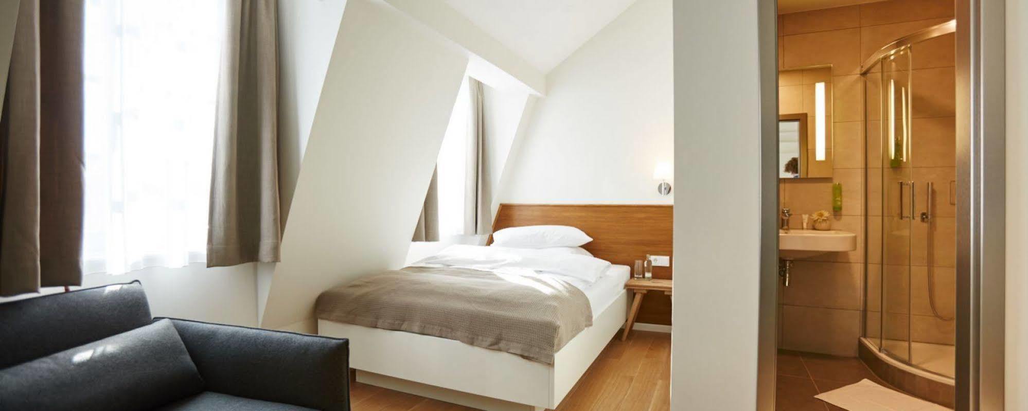 Hotel Paulinenhof Belzig Exteriér fotografie